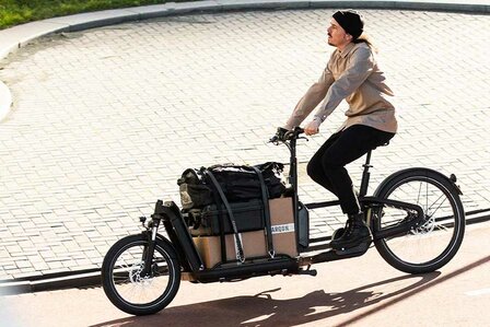 Carqon Flatbed elektrische bakfiets cargo